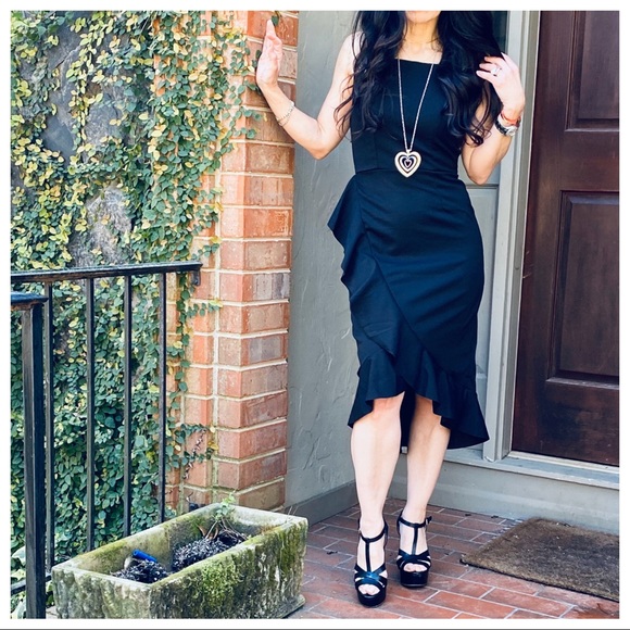 ✨LAST ONE✨STYLISH FABULOUS LITTLE BLACK MIDI DRESS - Picture 4 of 8
